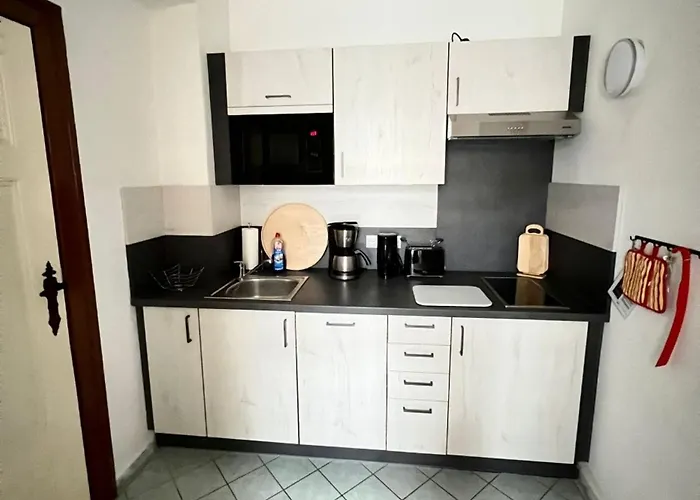 Otto Apartment *